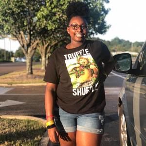 Meet your Posher, Ajahh